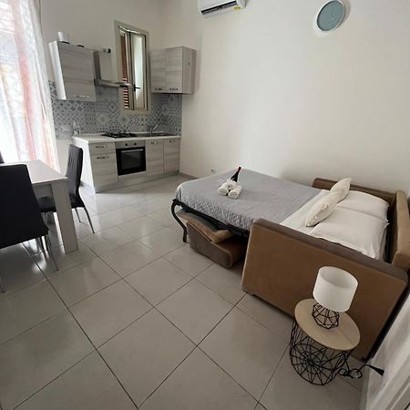 B&B Regina Rooms Авола Экстерьер фото