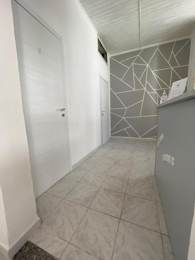 B&B Regina Rooms Авола Экстерьер фото