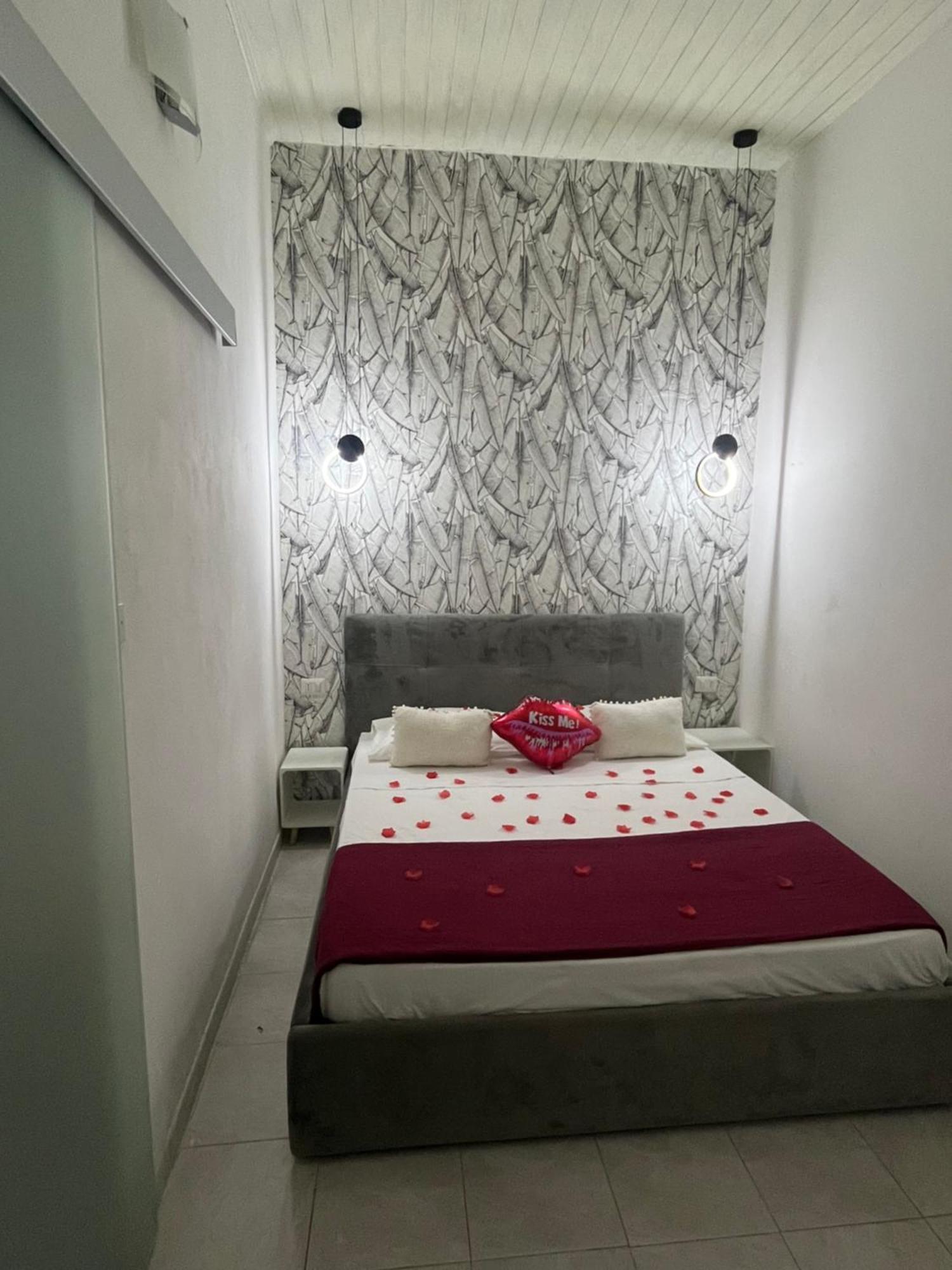 B&B Regina Rooms Авола Экстерьер фото