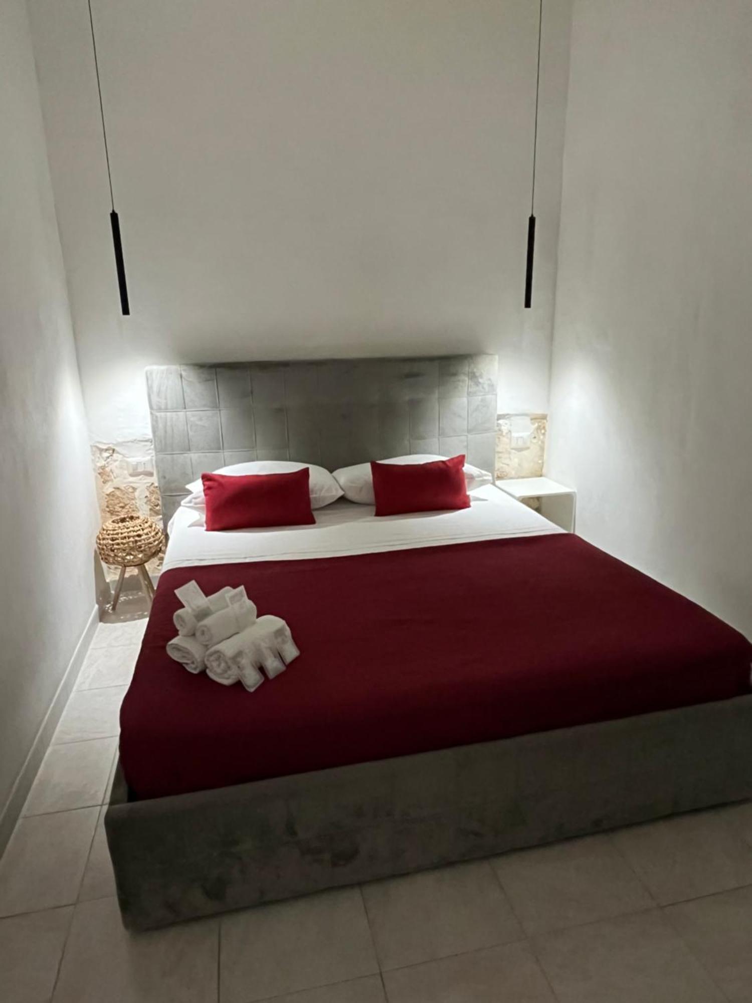 B&B Regina Rooms Авола Экстерьер фото