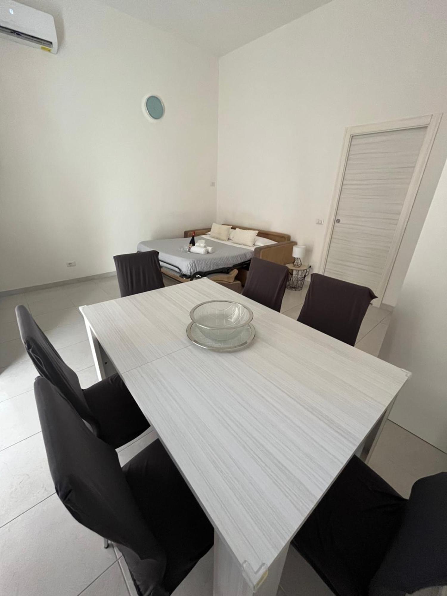 B&B Regina Rooms Авола Экстерьер фото